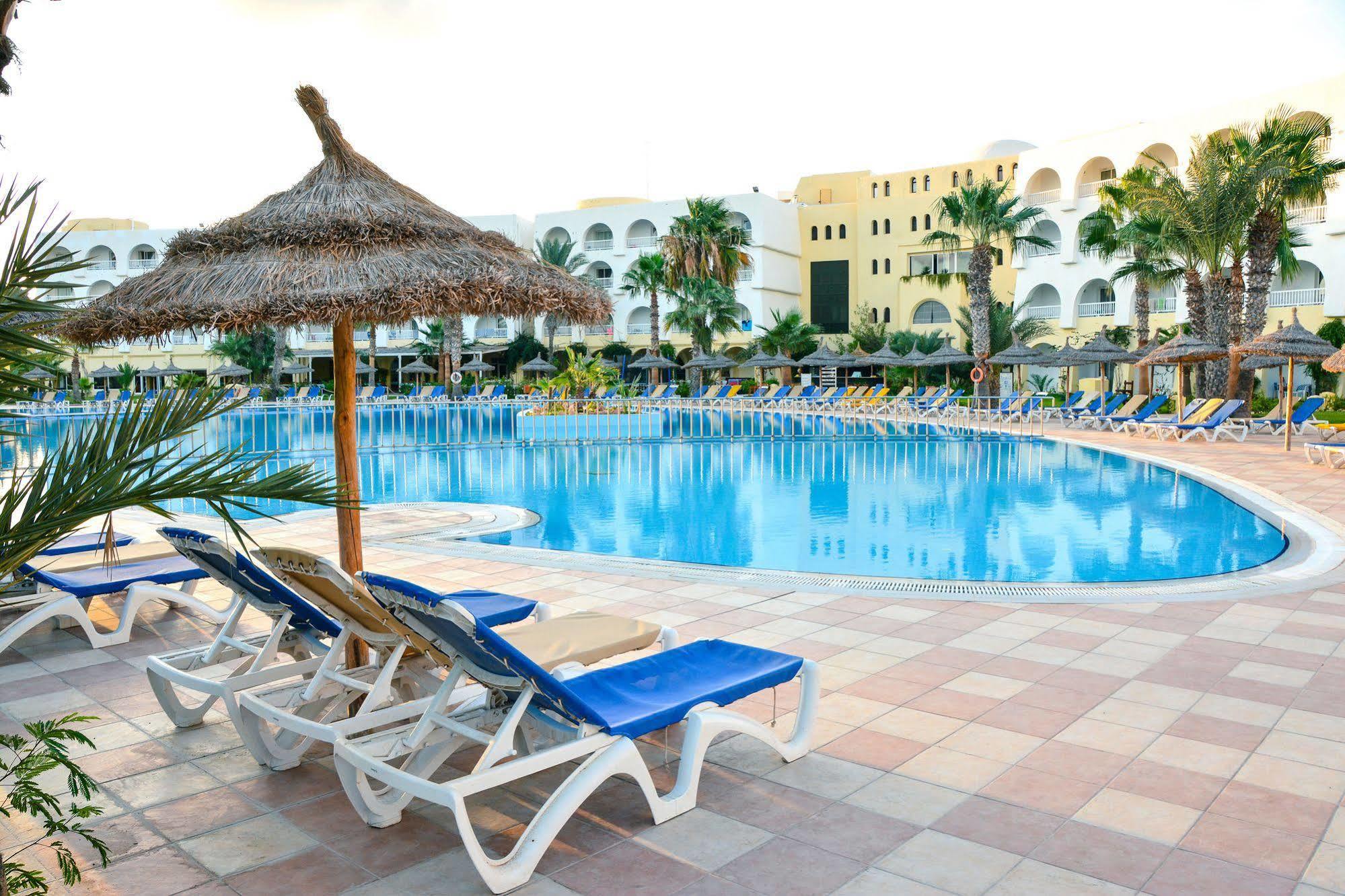 Hotel Sidi Mansour Resort & Spa Temlale Exterior foto